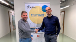 Paolo and Fréderic shaking hands